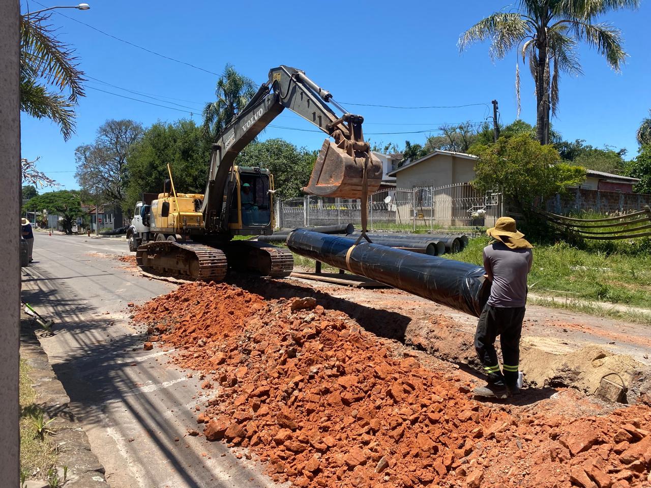 Galeria de Execução da ADT DN 500 do distribuidor principal leste e execução da interligação em DN 500 do reservatório Cerrito no SAA do município de Santa Maria/RS